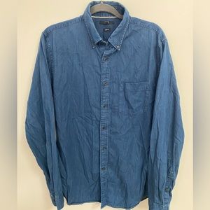 Uniqlo Chambray Button-Up